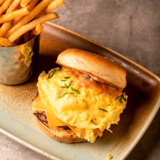 EGG SANDWICH